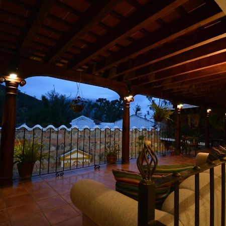 Hotel Palacio De Dona Beatriz Antigua Kültér fotó